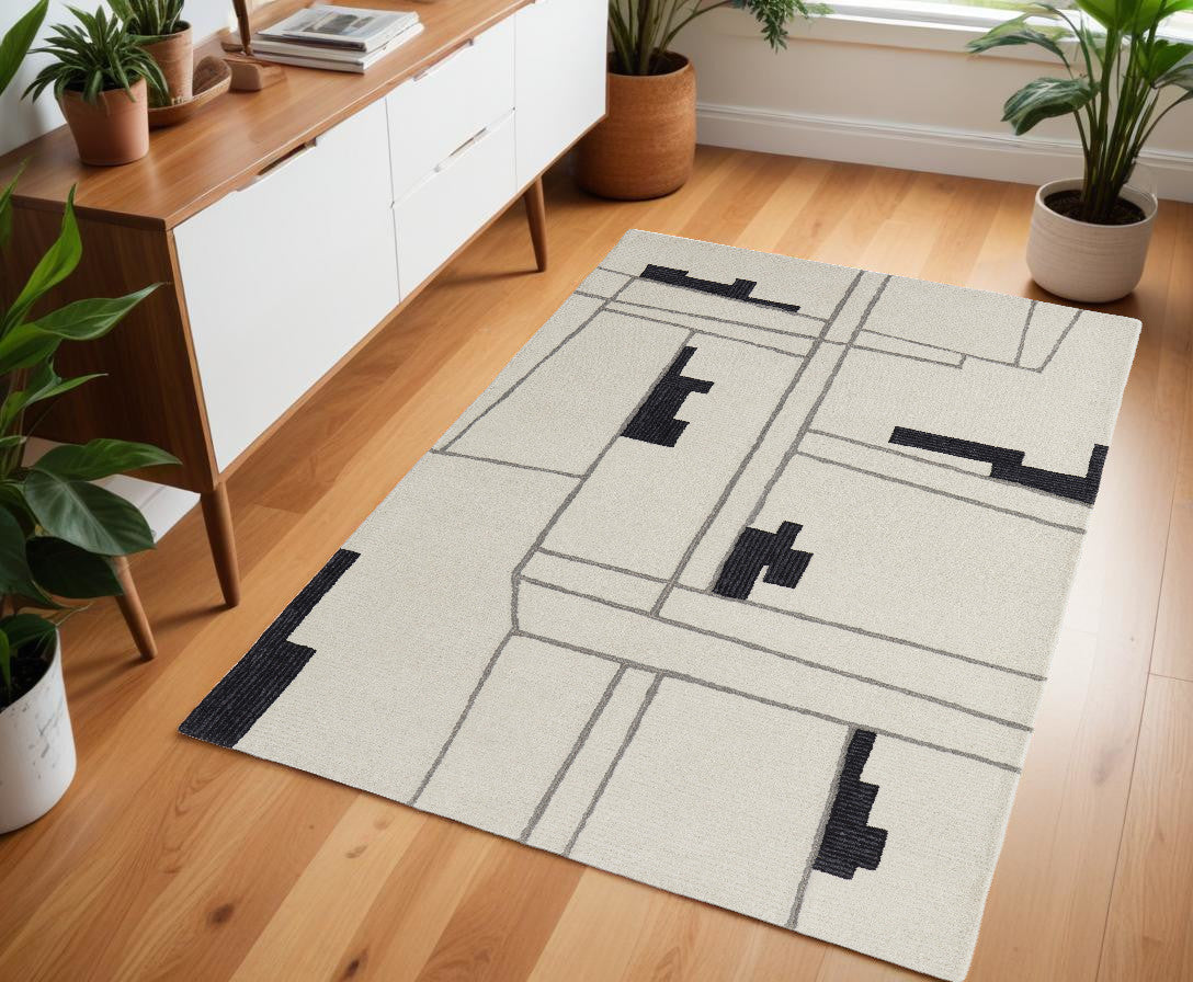 4' X 6' Gray and Ivory Wool Abstract Hand Tufted Area Rug