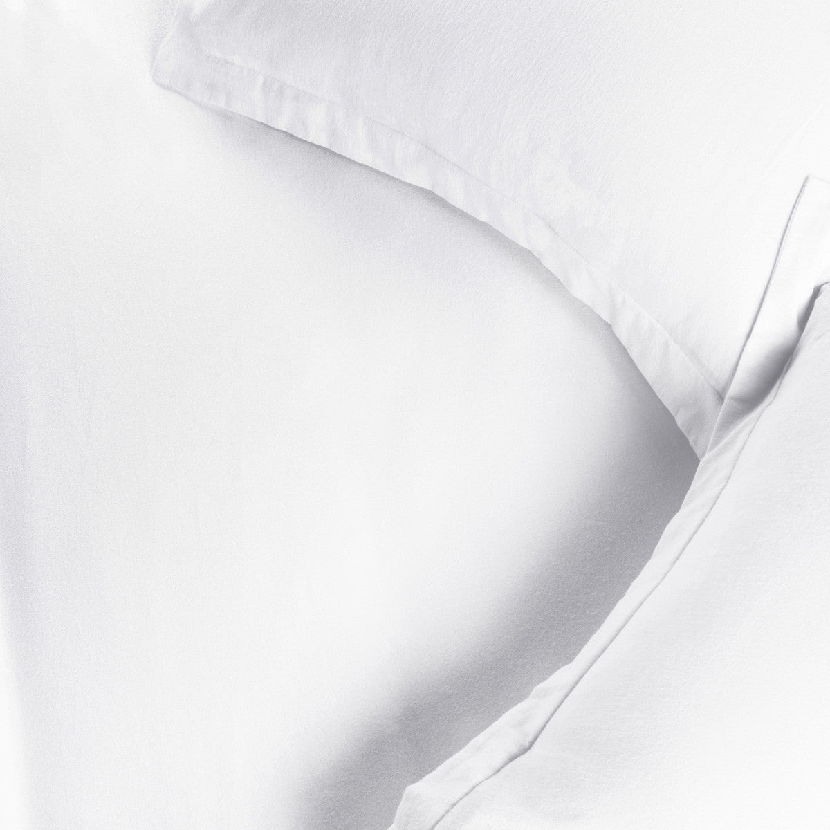 White Queen Cotton Blend 0 Thread Count Washable Duvet Cover Set