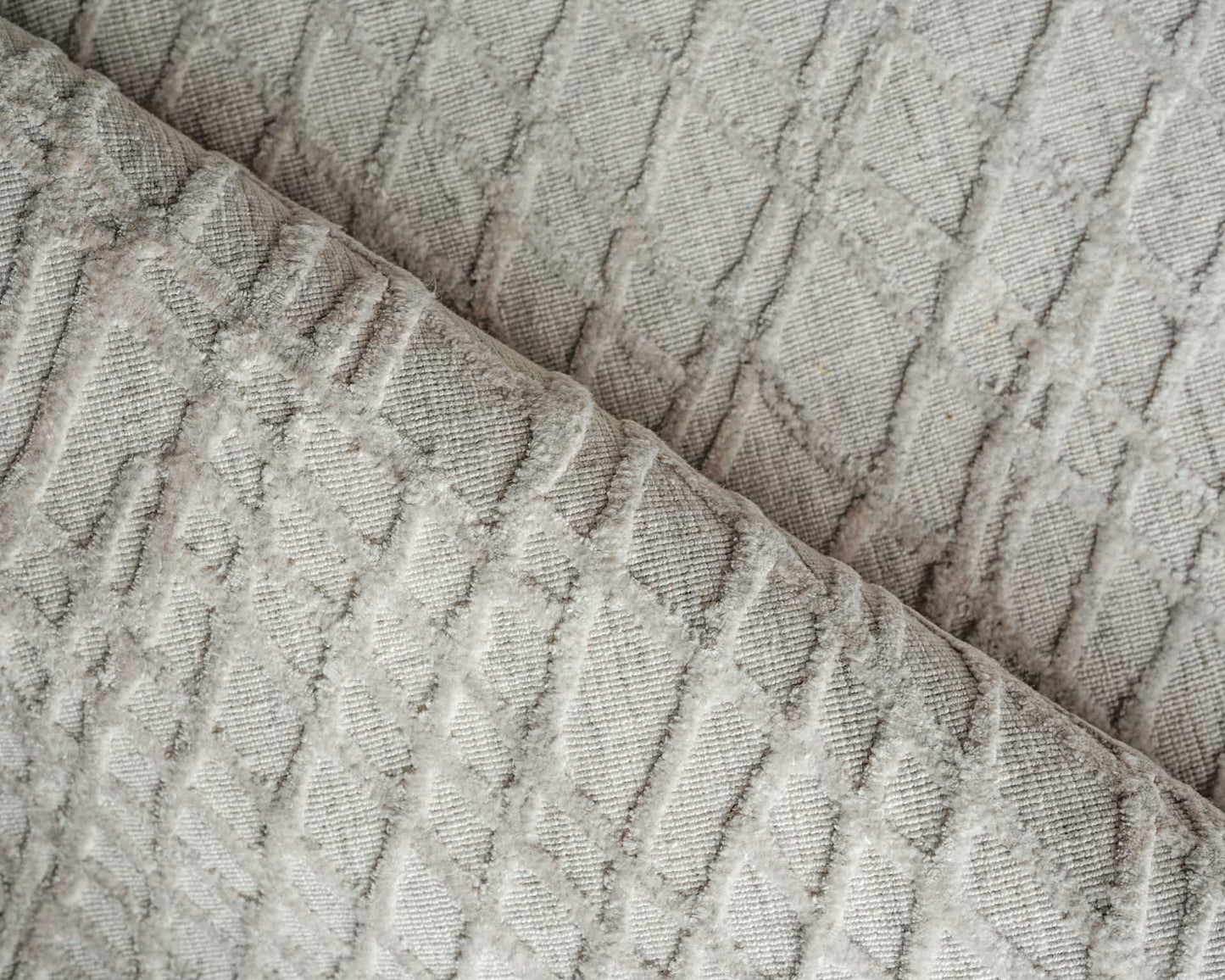 EXQUISITE RUGS OUTLET  Crescendo Indoor Hand Loomed    - 5328-4'X6'