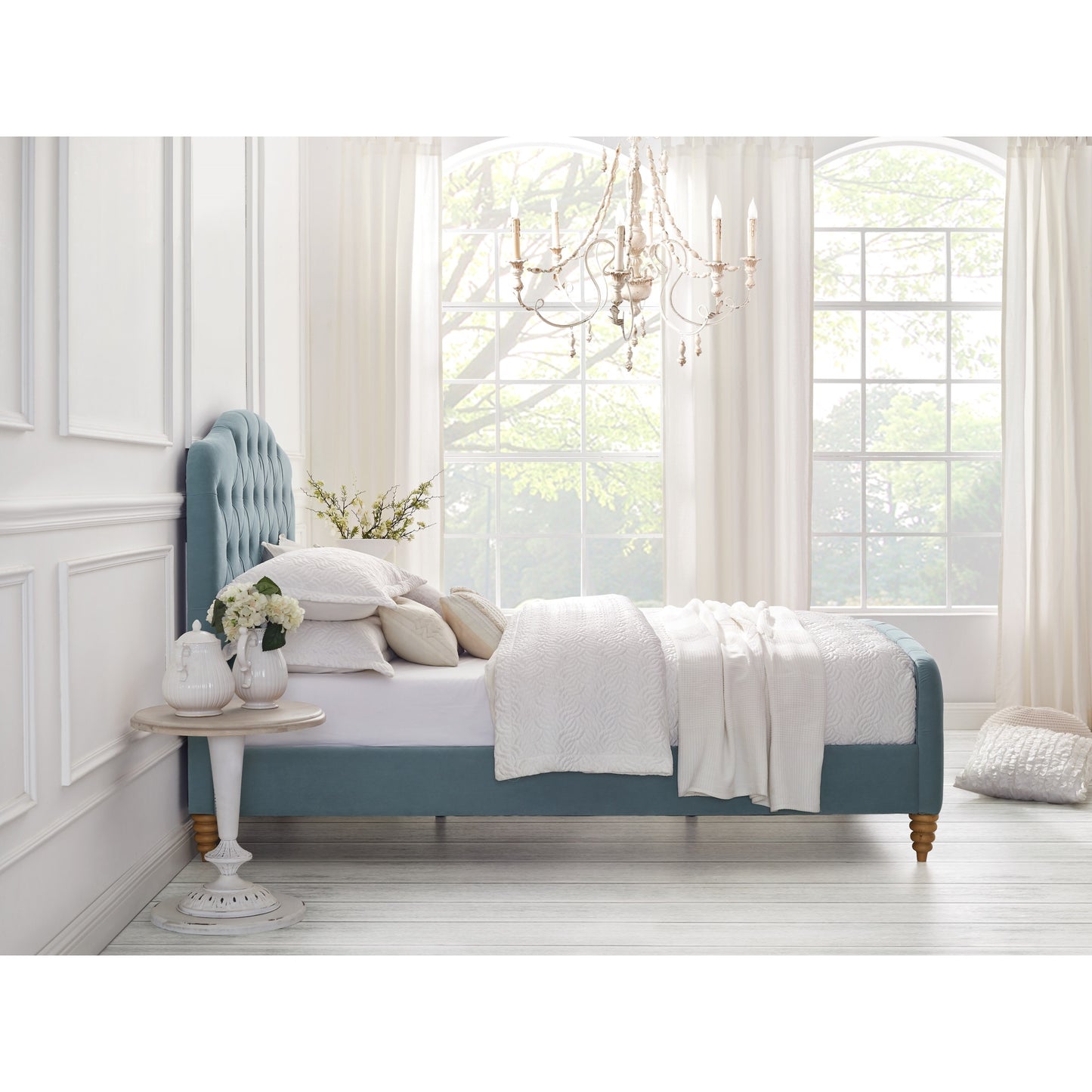 Light Blue Solid Wood King Tufted Upholstered Velvet Bed