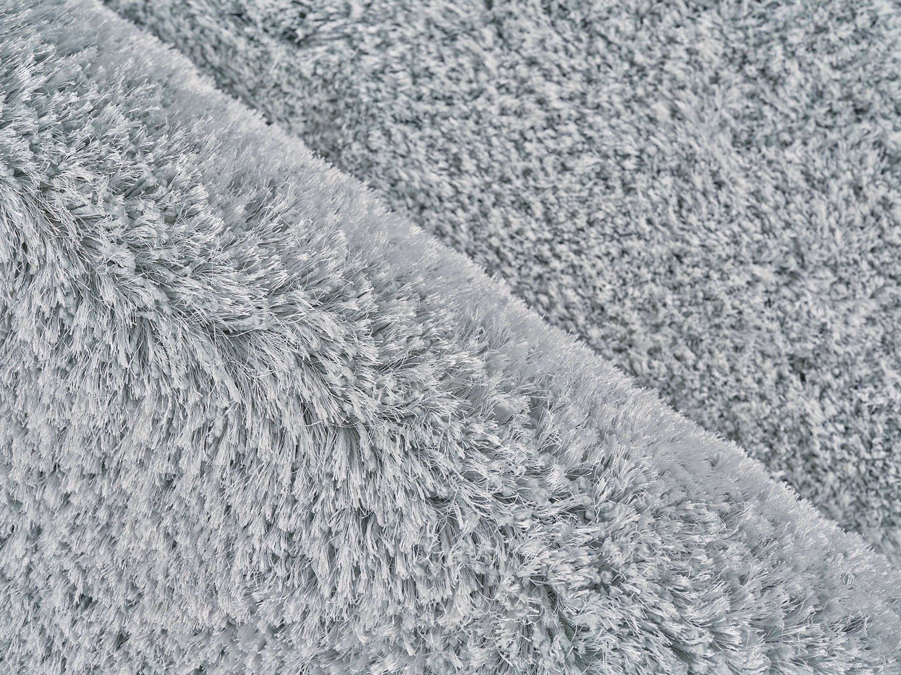 Exquisite Rugs Sumo Shag light blue 5x8 hand-loomed indoor area rug sold by Primoends, plush shag rug for cozy living room or bedroom decor