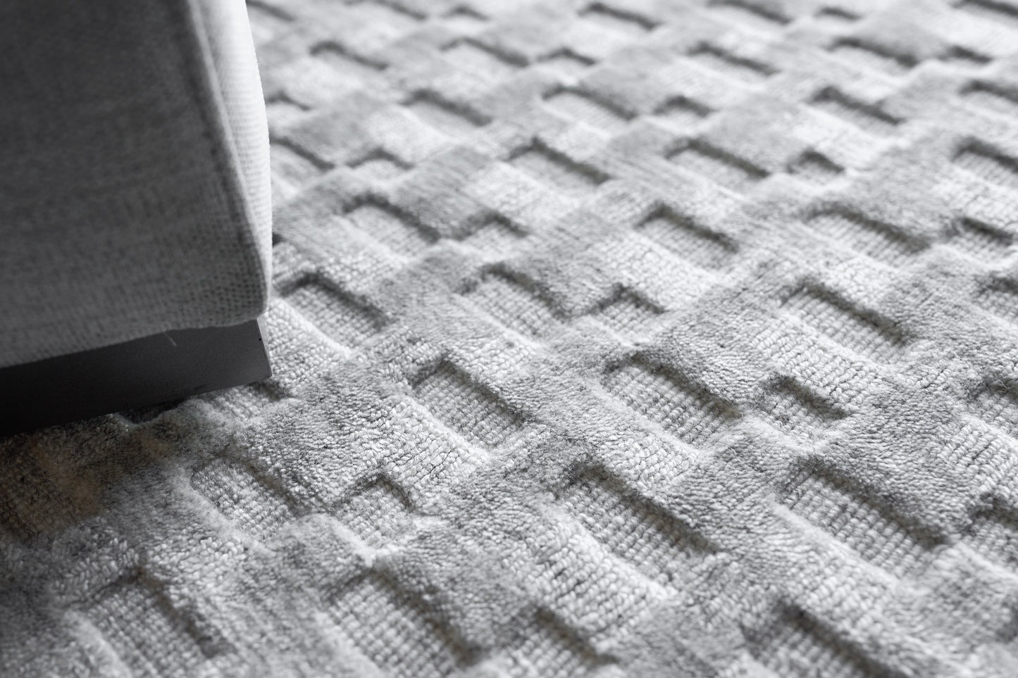 EXQUISITE RUGS   Monroe Silk Indoor Hand Loomed    - 5625-4'X6'