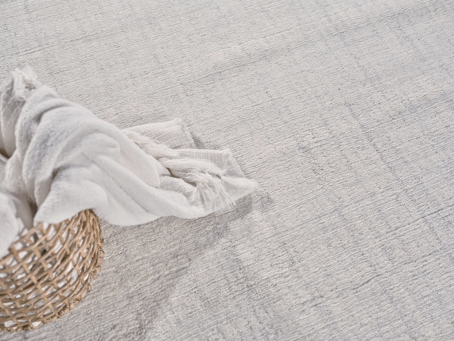 EXQUISITE RUGS   Alpine Indoor Hand Loomed    - 5969-2'X3'