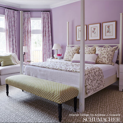 SCHUMACHER  ESSENTIALS: SMALL-SCALE UPHOLSTERY BETWIXT PATTERNED WOVENS PATTERNED WOVENS GRASS/IVORY   - 62614