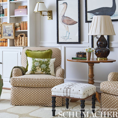 SCHUMACHER FABRIC  ESSENTIALS: SMALL-SCALE UPHOLSTERY I BETWIXT   BISCUIT/IVORY   - 62616