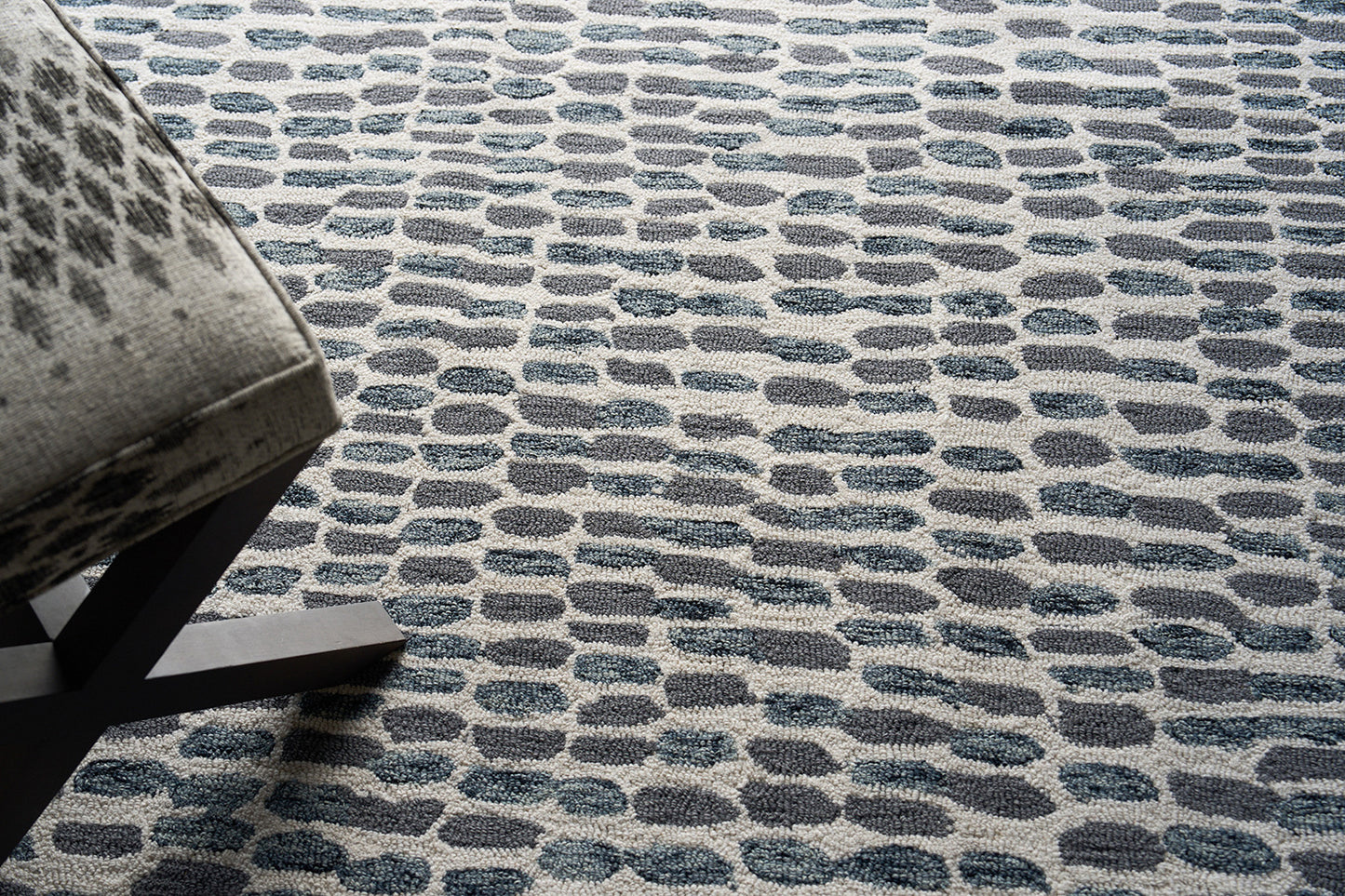 EXQUISITE RUGS   Ink Blot Indoor Hand Tufted    - 6310-2'X3'