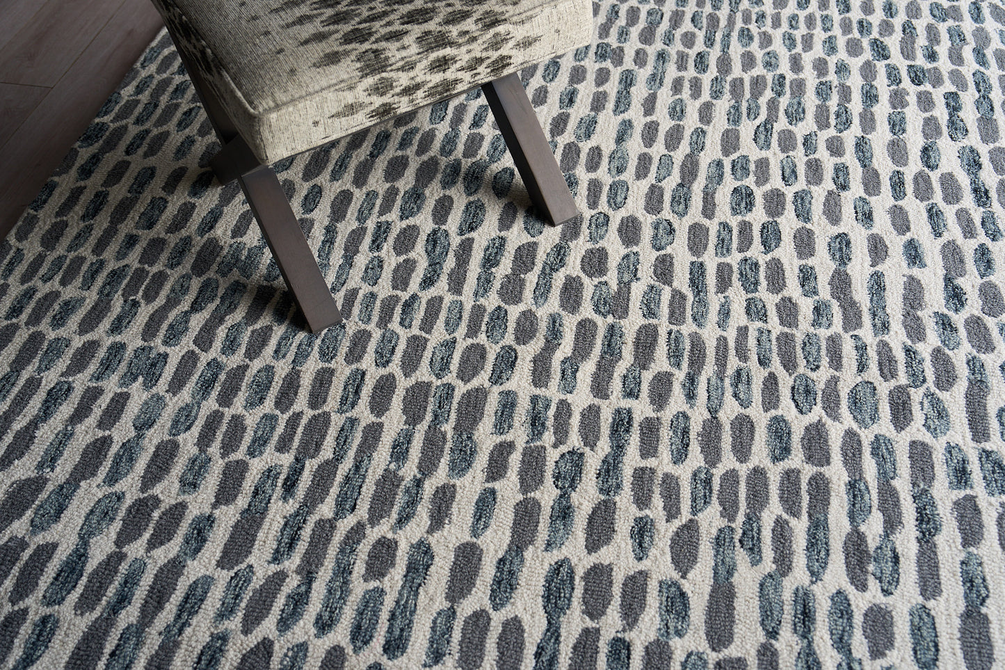 EXQUISITE RUGS   Ink Blot Indoor Hand Tufted    - 6310-2'X3'