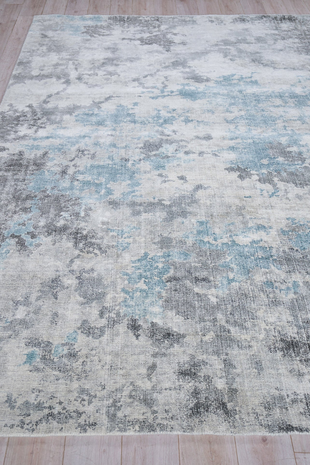 EXQUISITE RUGS   Sky Indoor Hand Loomed    - 6327-6'X9'