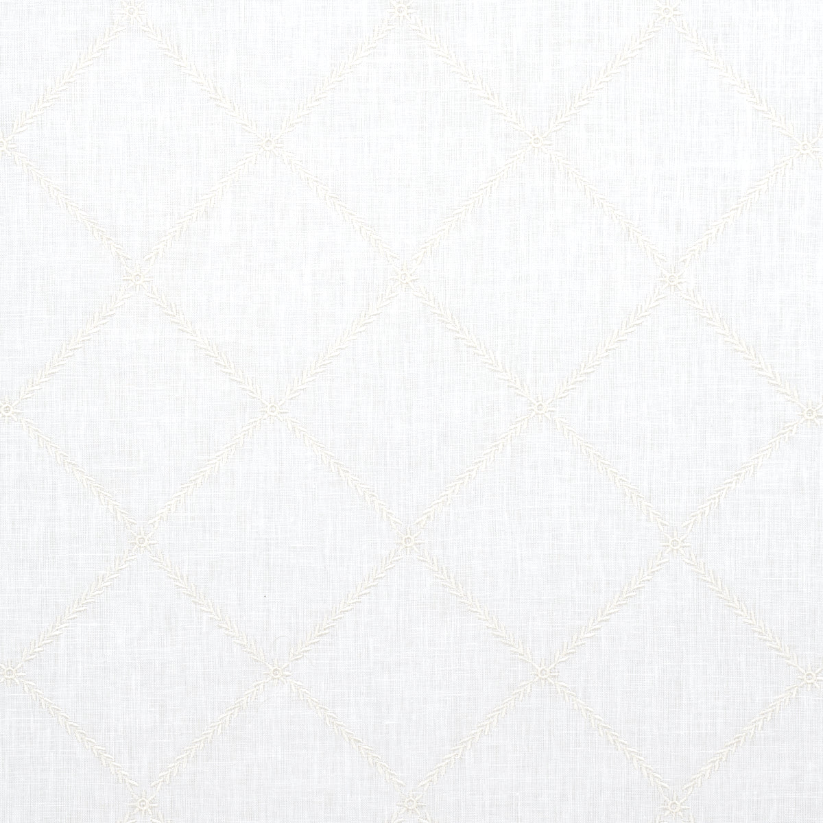 SCHUMACHER  ESSENTIALS: SHEERS & CASEMENTS Gemma Sheer WOVEN WOVEN BLANC   - 67180