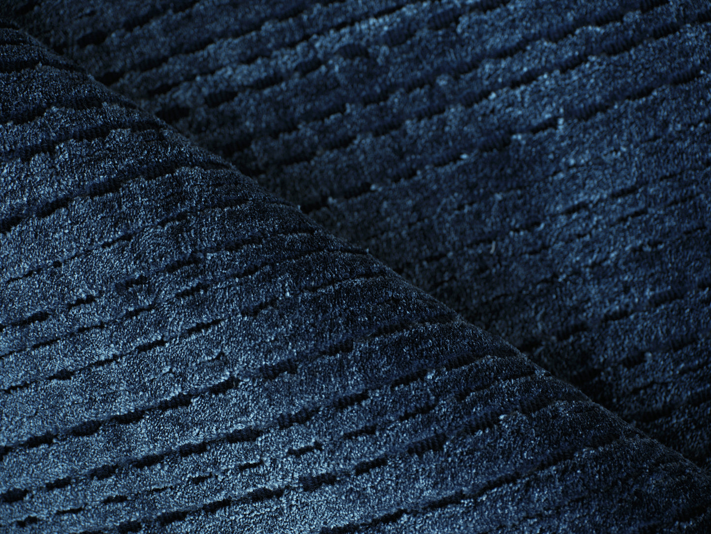 EXQUISITE RUGS   Cabrini Modern Indoor Hand Loomed    - 6731-6'X9'