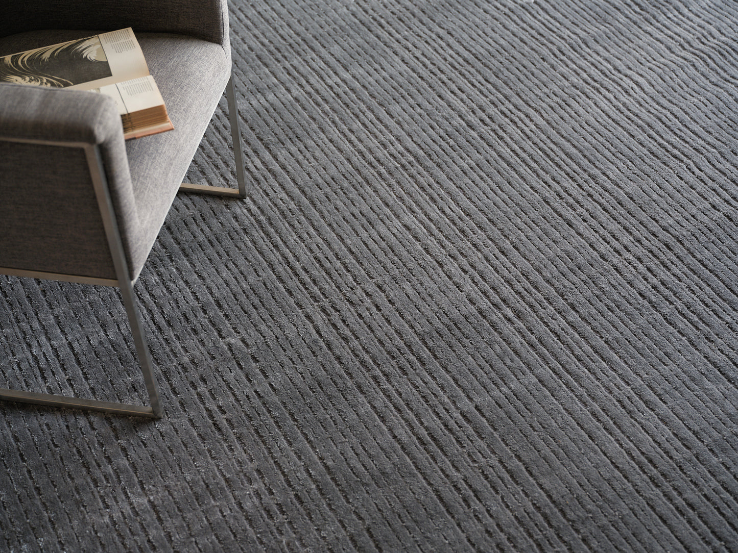 EXQUISITE RUGS   Cabrini Modern Indoor Hand Loomed    - 6732-2'X3'