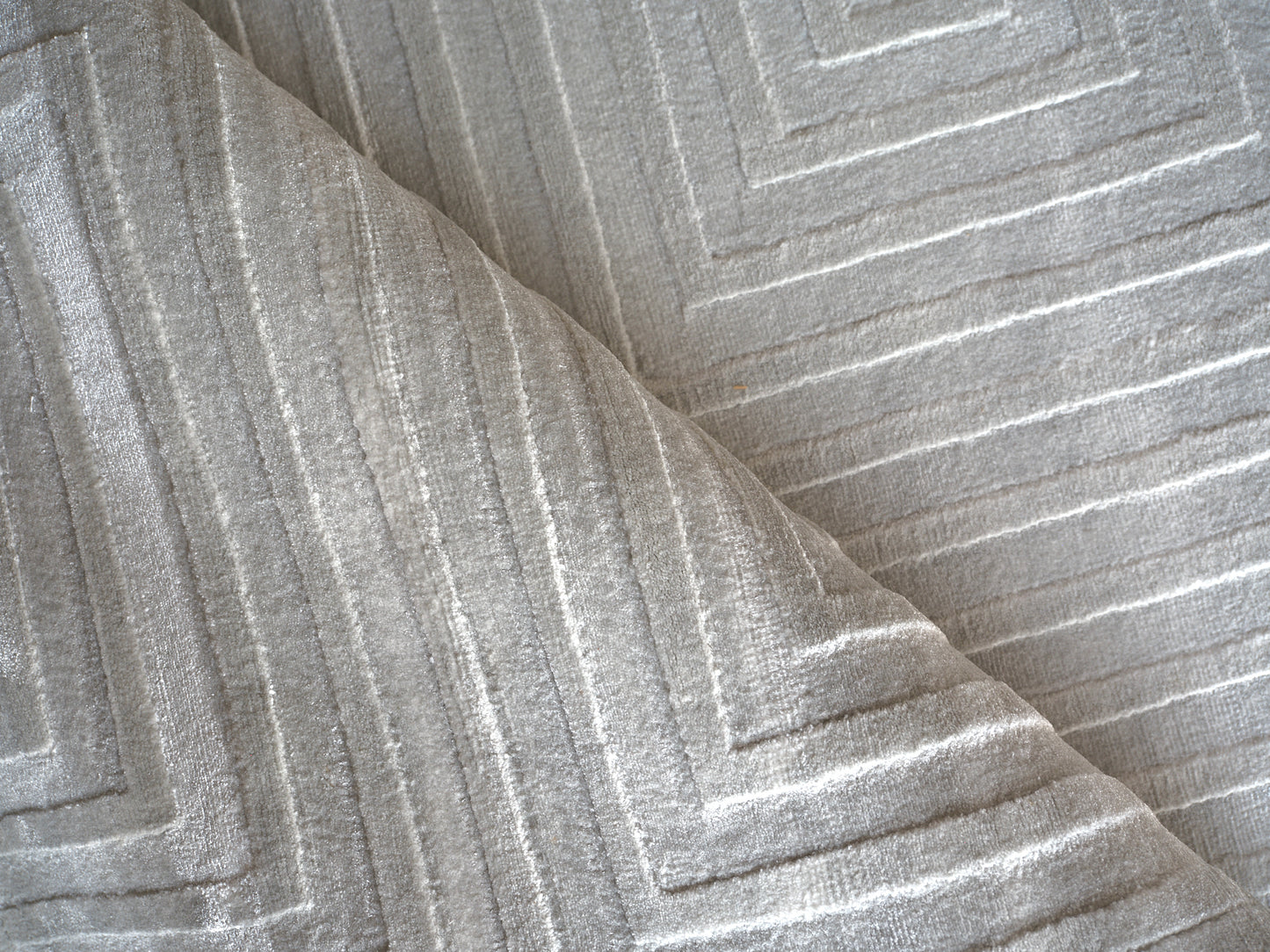 EXQUISITE RUGS   Tovello Modern Indoor Hand Loomed    - 6747-4'x5'