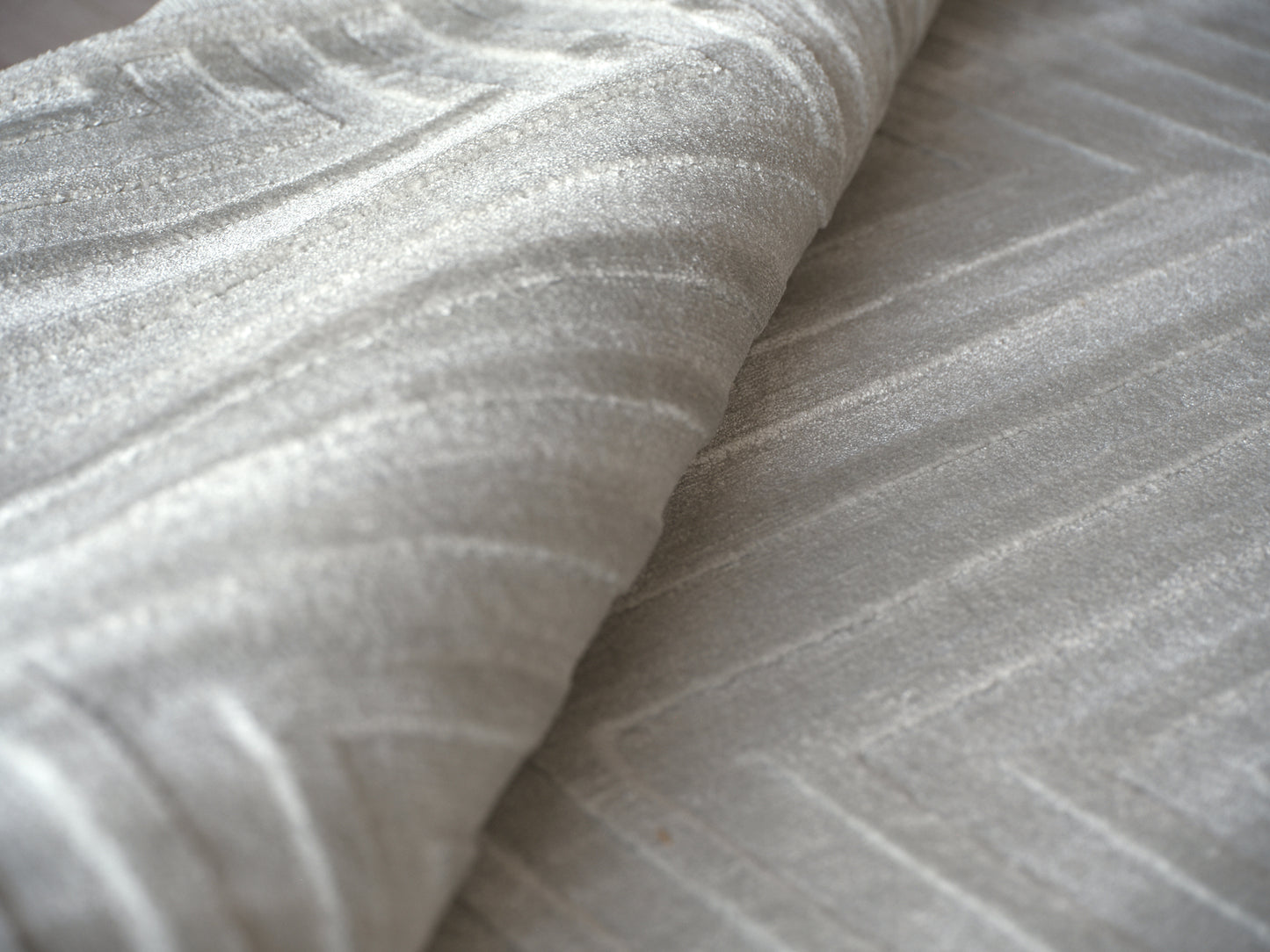 EXQUISITE RUGS   Tovello Modern Indoor Hand Loomed    - 6747-6'X9'