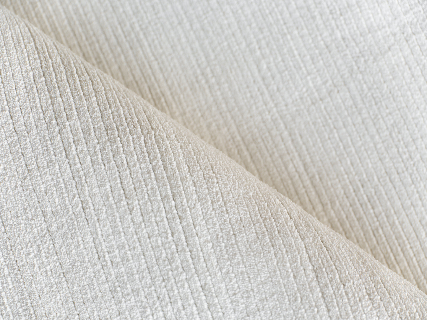 EXQUISITE RUGS   Pavia Modern Indoor Hand Loomed    - 6757-6'X9'