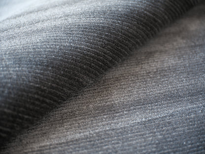 EXQUISITE RUGS   Pavia Modern Indoor Hand Loomed    - 6760-4'x5'