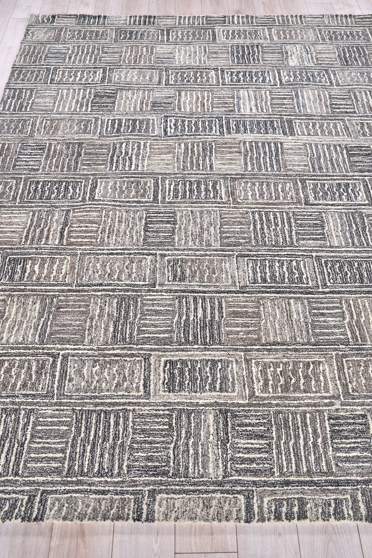 EXQUISITE RUGS   Naturals Indoor Hand Tufted    - 6777-5'X8'