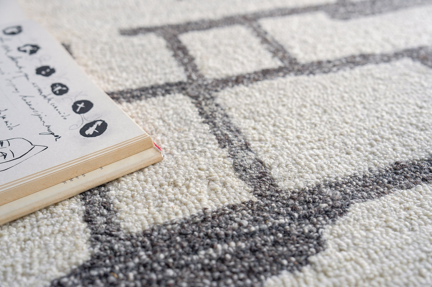 EXQUISITE RUGS   Naturals Indoor Hand Tufted    - 6781-5'X8'