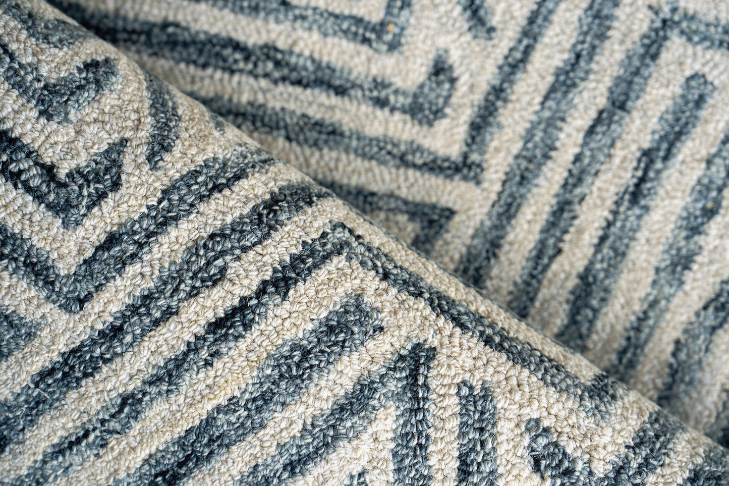 EXQUISITE RUGS   Naturals Indoor Hand Tufted    - 6784-2'X3'