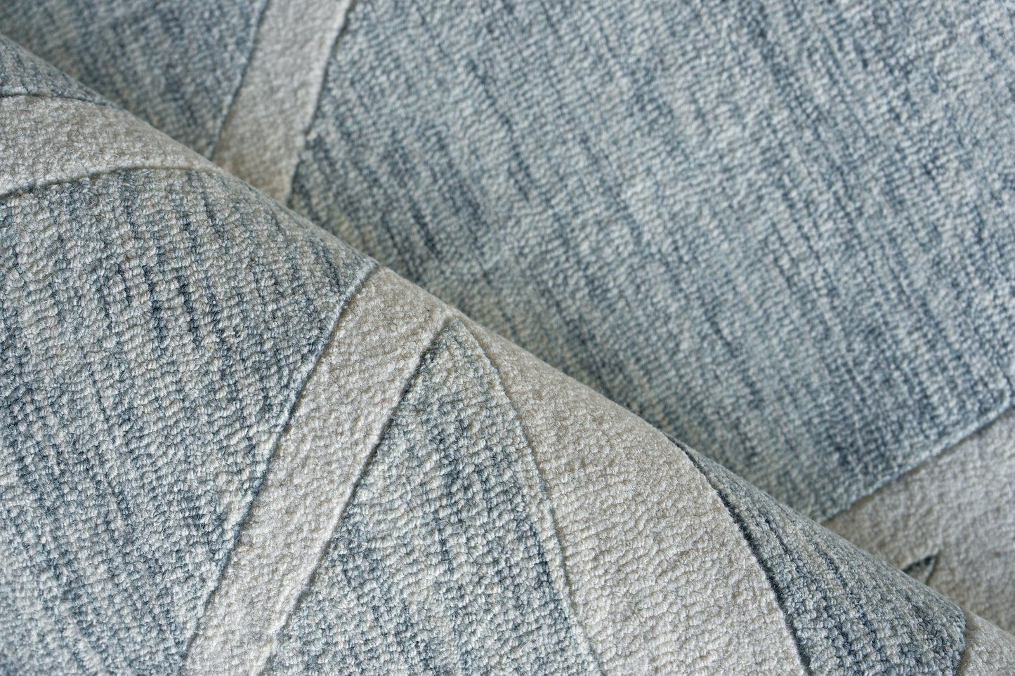 EXQUISITE RUGS   Miami Indoor Hand Tufted    - 6791-5'X8'