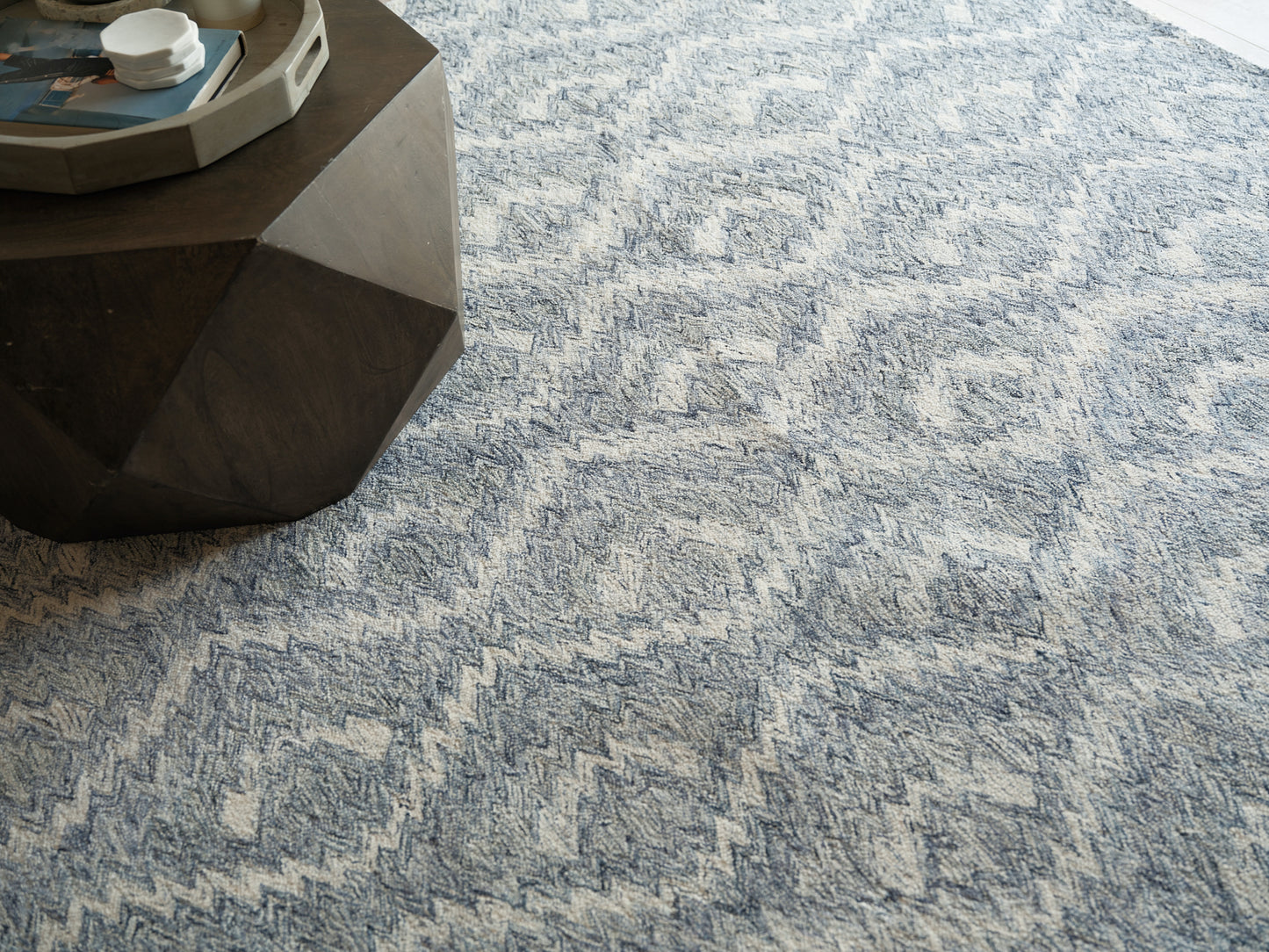 EXQUISITE RUGS   Bargello Indoor Hand Tufted    - 6815-5'X8'