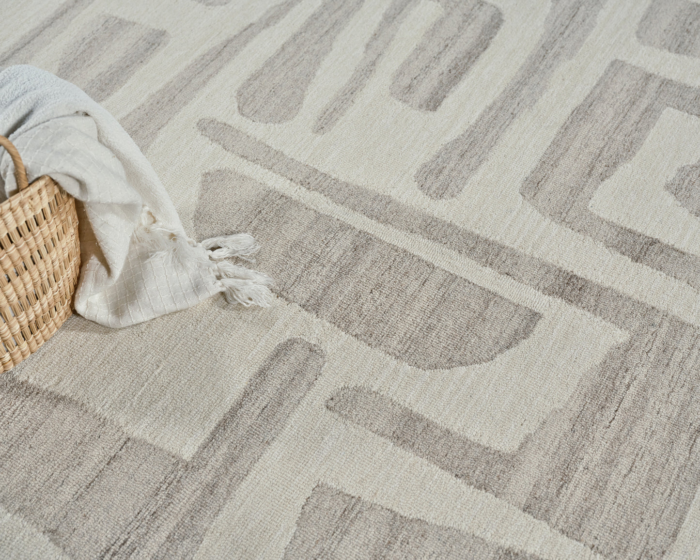 EXQUISITE RUGS   Carmel Indoor Hand Tufted    - 6851-4'X6'