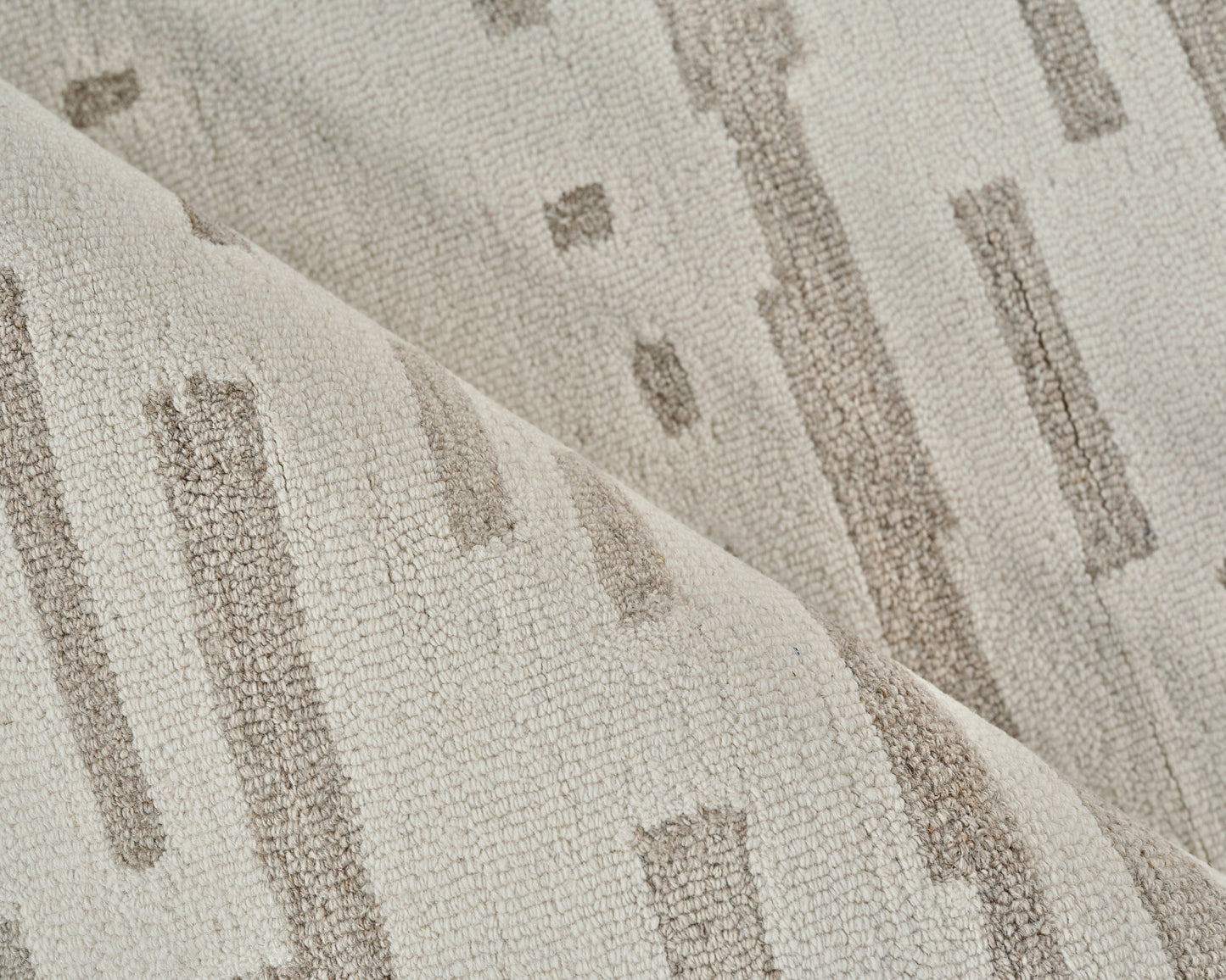 EXQUISITE RUGS   Carmel Indoor Hand Tufted    - 6856-4'X6'