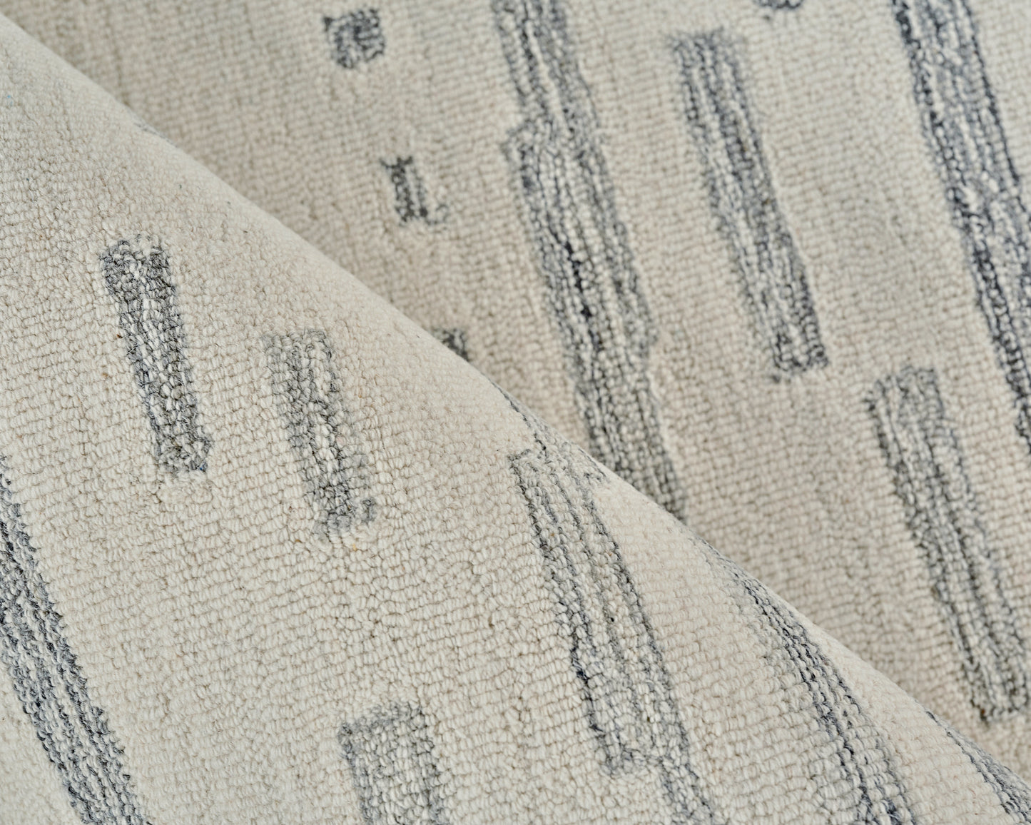 EXQUISITE RUGS   Carmel Indoor Hand Tufted    - 6857-4'X6'