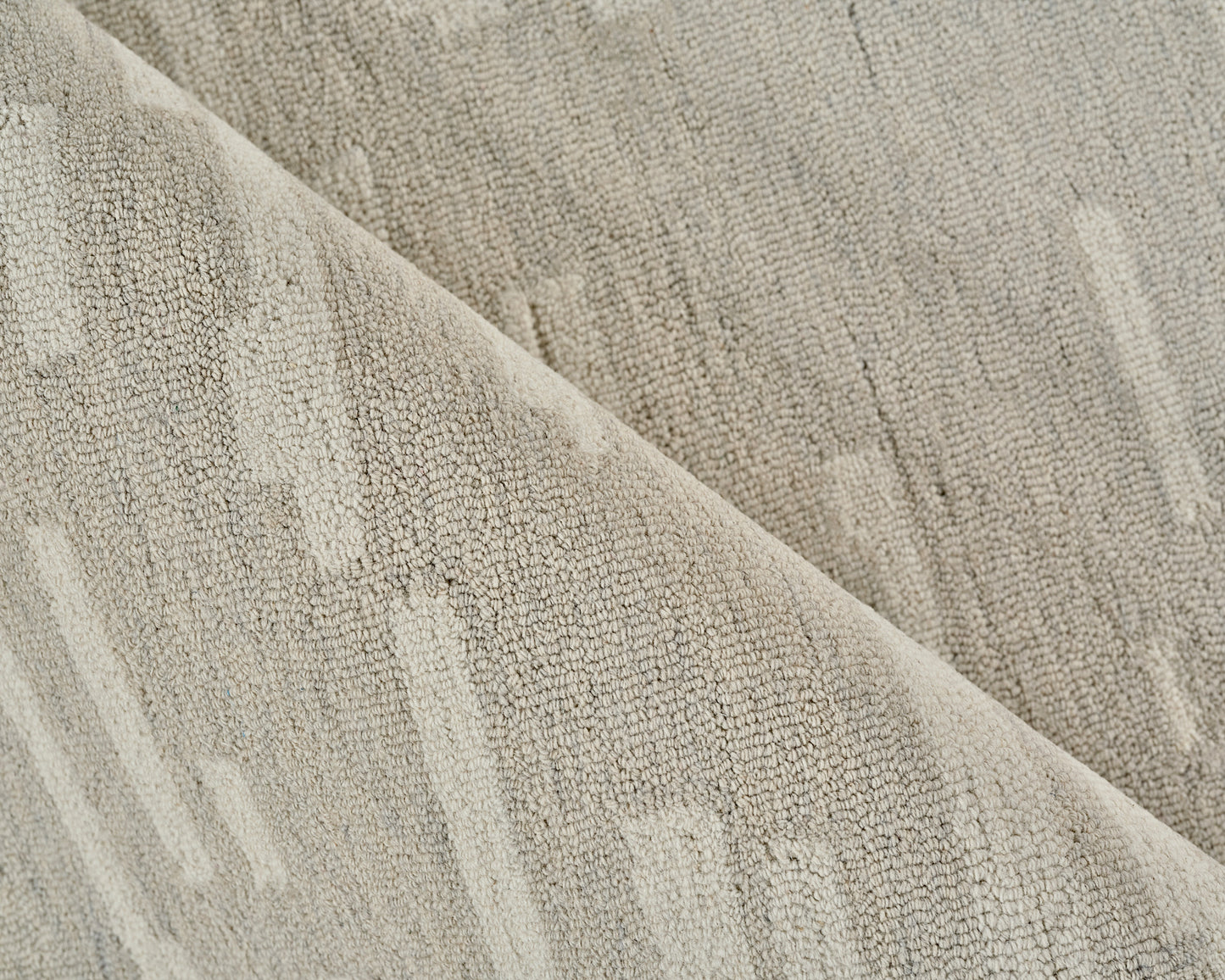 EXQUISITE RUGS   Carmel Indoor Hand Tufted    - 6860-4'X6'