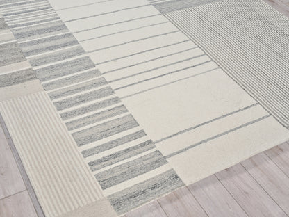 EXQUISITE RUGS   Castine Indoor Hand Tufted    - 6875-4'X6'