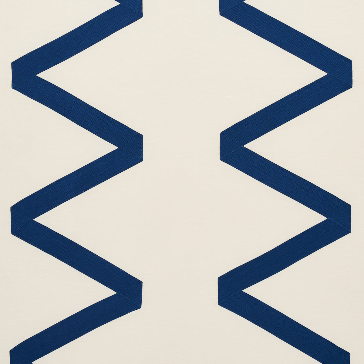 SCHUMACHER  PERFECT BASICS: SILK & TAFFETA LEGERE LINEN SILK APPLIQU?? SILKS & SATIN SILKS & SATIN COBALT ON IVORY   - 69695