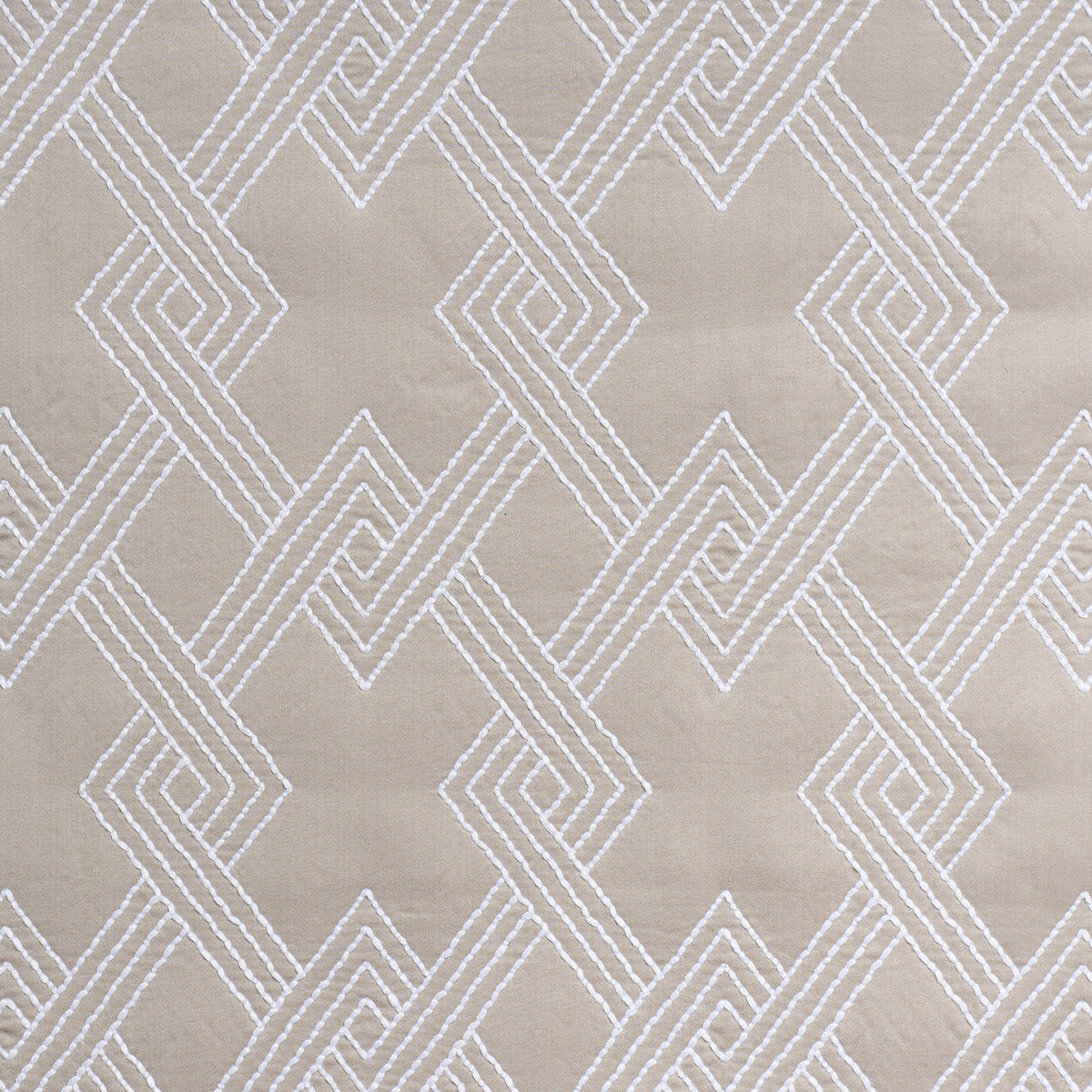 SCHUMACHER  CLIQUE HIX EMBROIDERIES,MATELASSELASSE STONE   - 70143