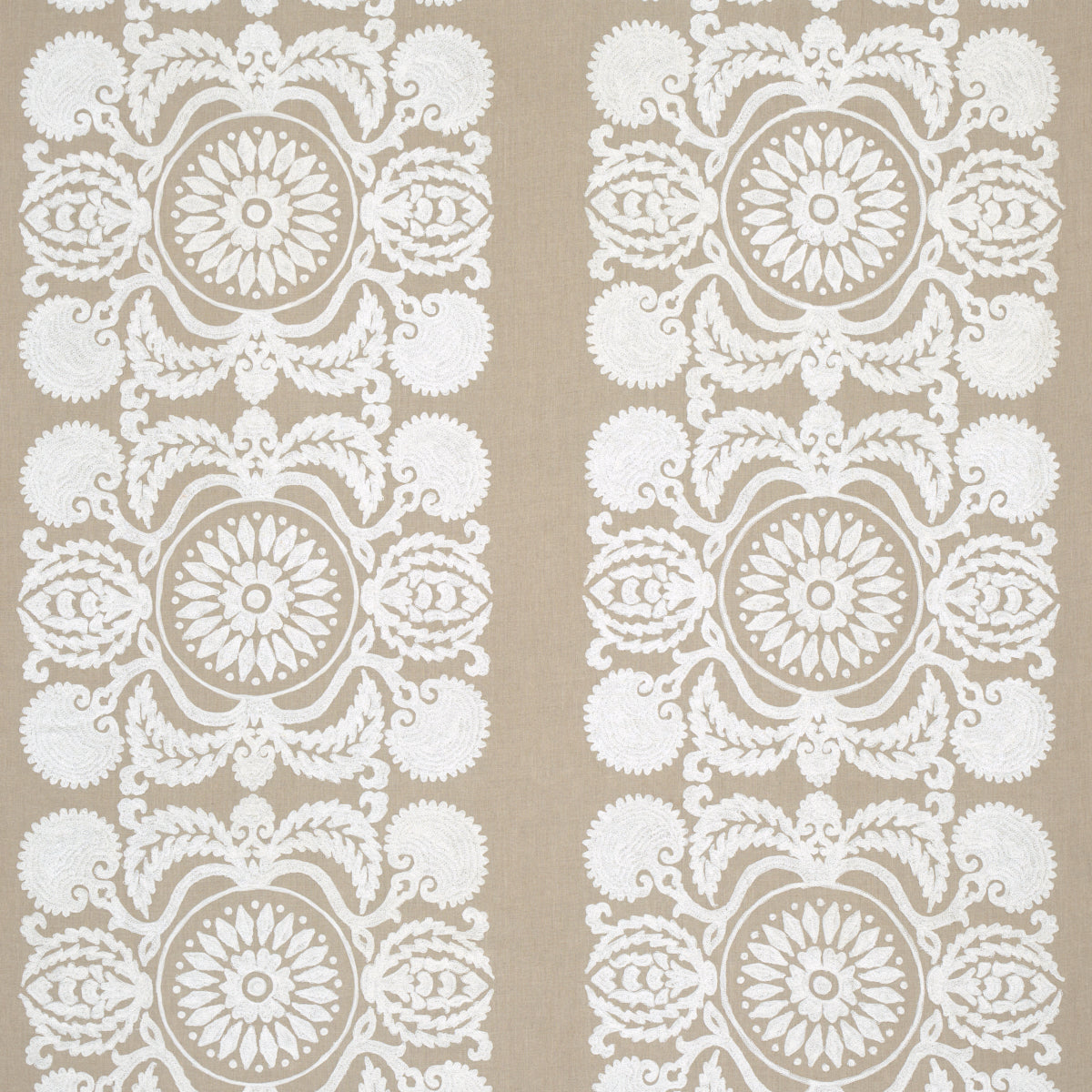SCHUMACHER  BOHEMIA CASTANET EMBROIDERY EMBROIDERIES EMBROIDERIES NATURAL   - 70264