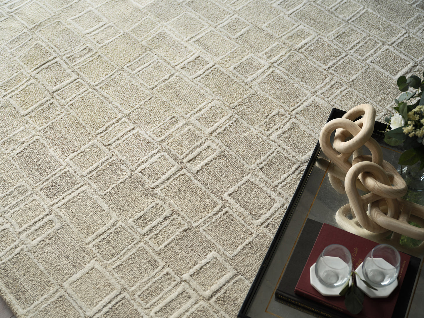 Indoor hand-tufted rug, 7139, 4'X6'.