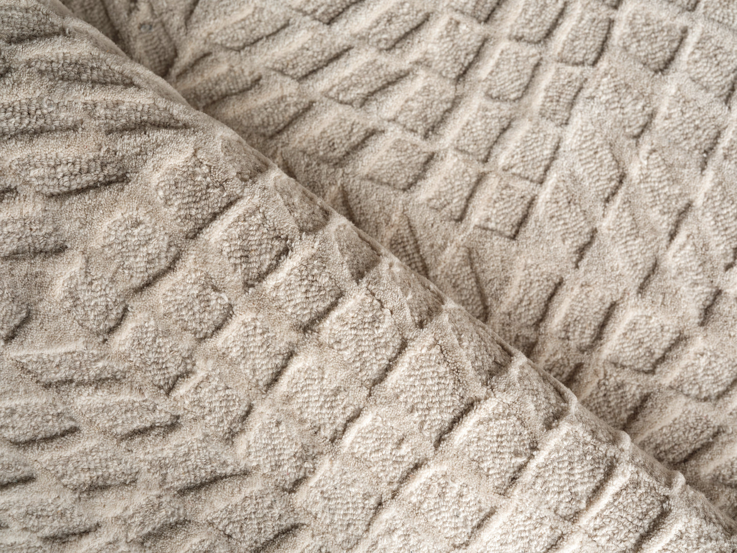 EXQUISITE RUGS   Sandro Indoor Hand Tufted    - 7150-4'X6'