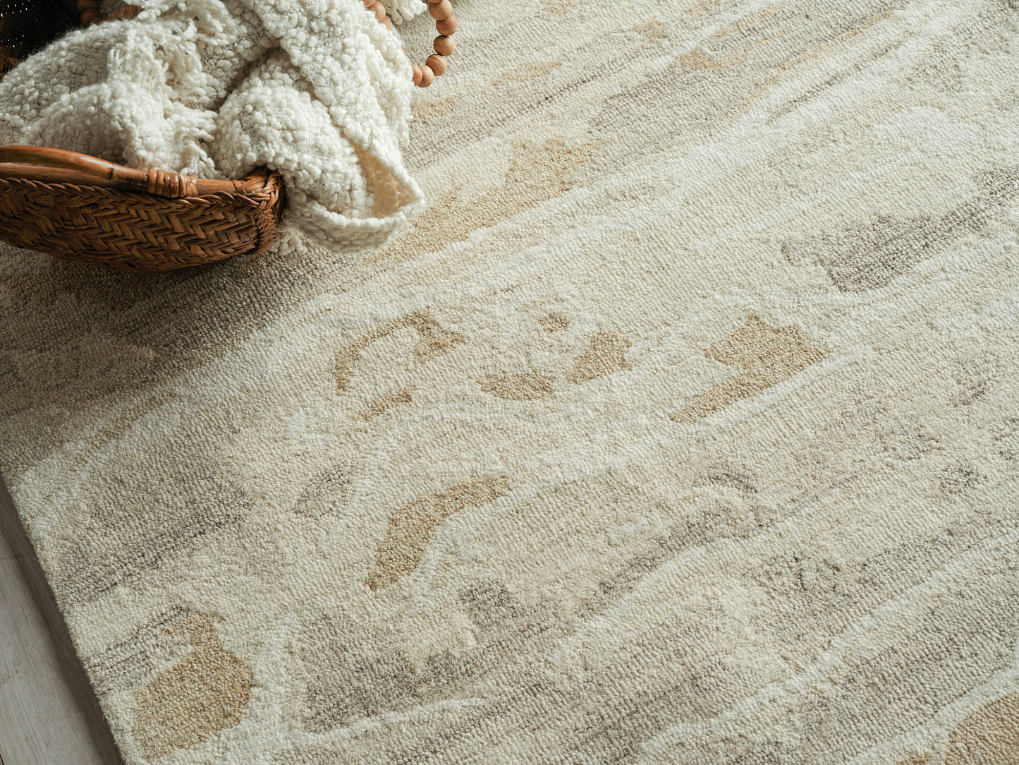 EXQUISITE RUGS   Cortero Indoor Hand Tufted    - 7158-6'X9'