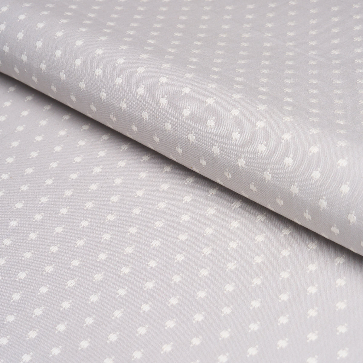 SCHUMACHER  NEW TRADITIONAL BARLOW PATTERN WOVEN PATTERN WOVEN IVORY ON GREY   - 75535