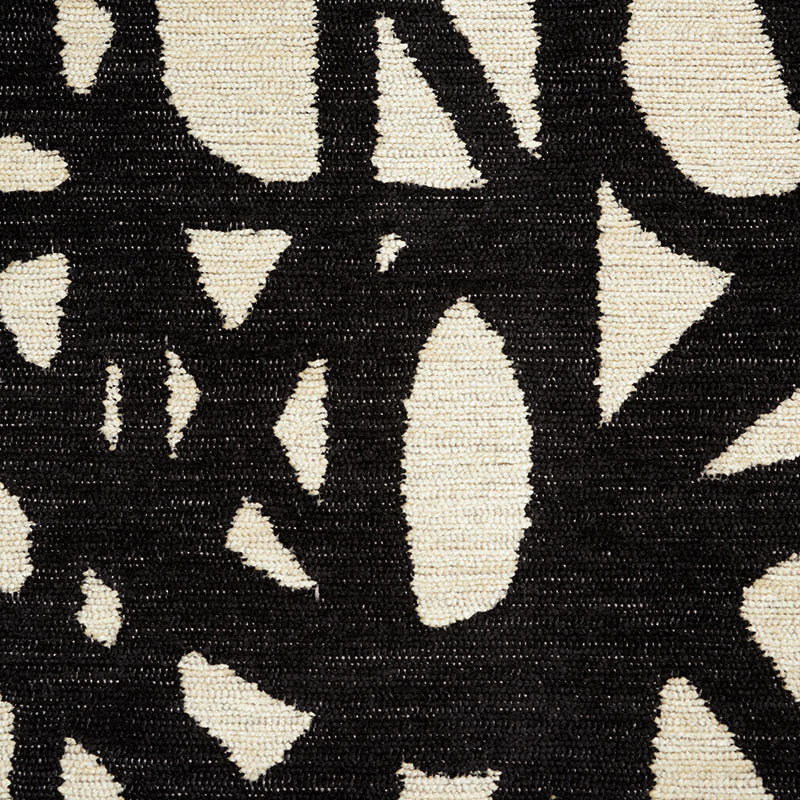 SCHUMACHER  FREEHAND MOMENTUM CHENILLE,HIGH PERFORMANCE,PATTERN WOVENS CHENILLE,HIGH PERFORMANCE,PATTERN WOVENS BLACK   - 76711