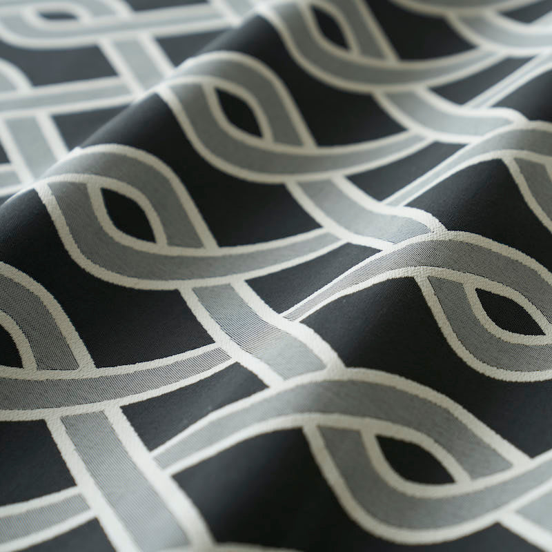SCHUMACHER  INDOOR/OUTDOOR: PRINTS & WOVENS CLEO TRELLIS INDOOR/OUTDOOR   Black   - 79571