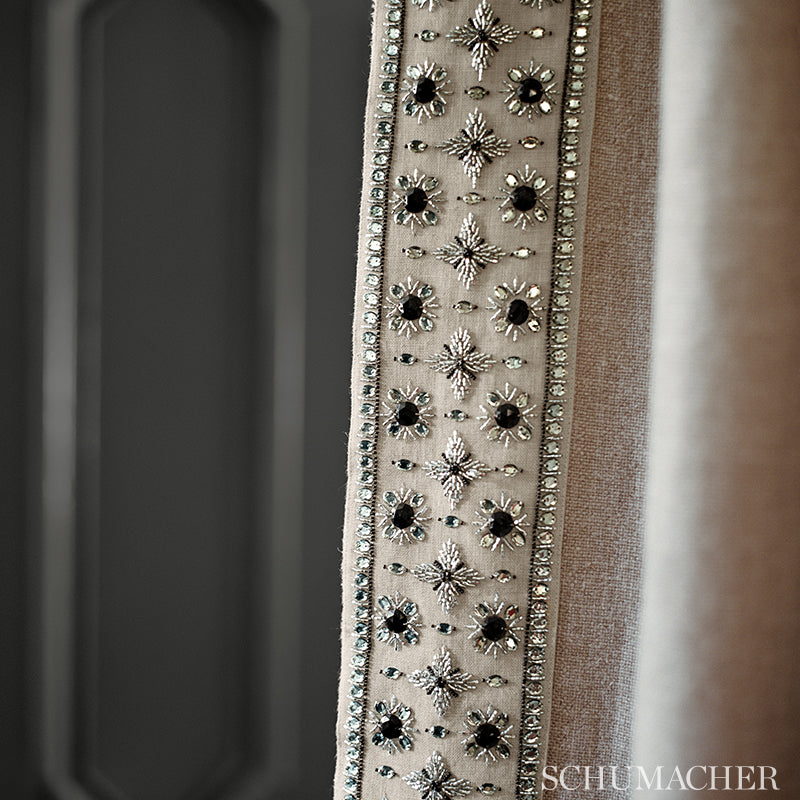 SCHUMACHER  PERFECT BASICS: LINEN GWENETH LINEN PLAINS,HIGH PERFORMANCE PLAINS,HIGH PERFORMANCE LINEN   - 79772