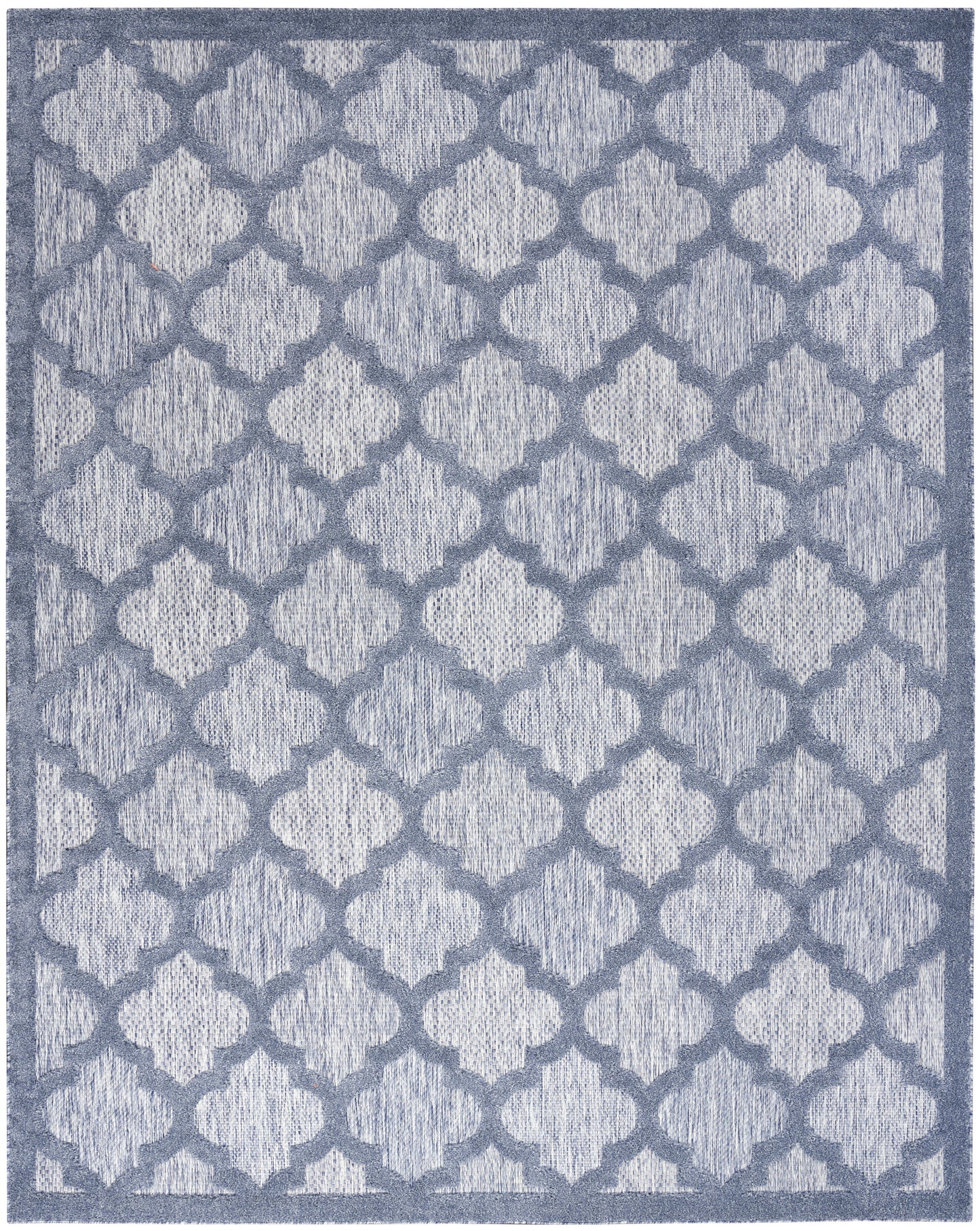 Blue-gray geometric quatrefoil trellis rug with textured pile & border, ideal for living spaces.