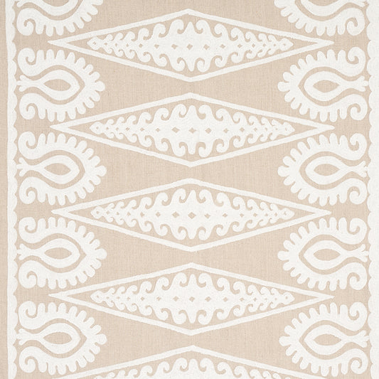 SCHUMACHER  EAST MEETS WEST SEEMA EMBROIDERY EMBROIDERIES EMBROIDERIES IVORY ON NATURAL   - 80211