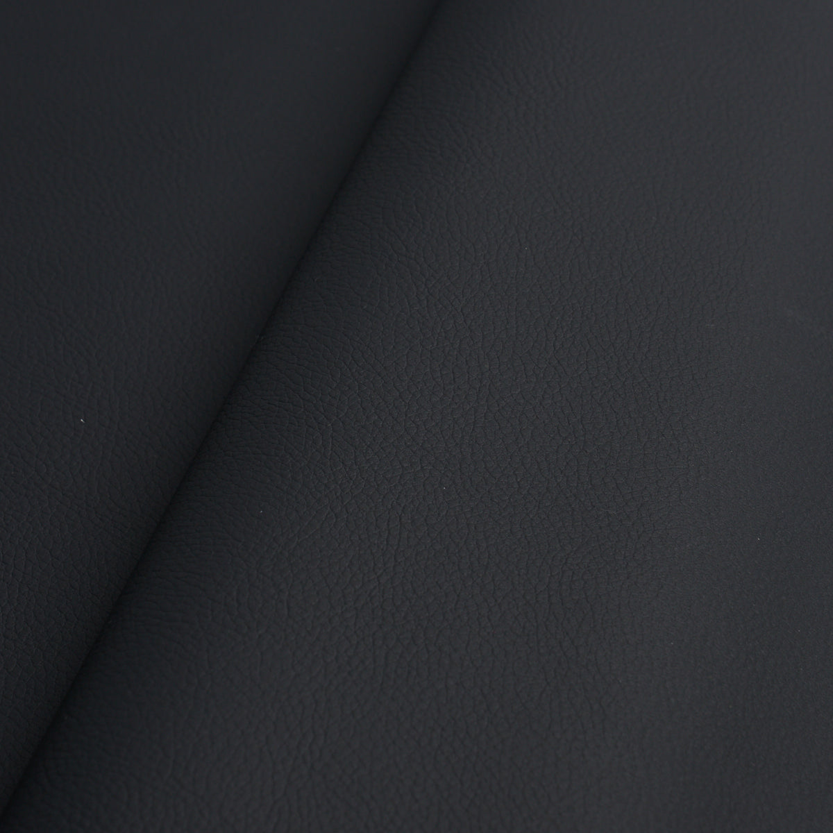 SCHUMACHER  PERFECT BASICS: VEGAN LEATHER & SUEDE VEGAN LEATHER INDOOR/OUTDOOR LEATHERS & FAUX LEATHER LEATHERS & FAUX LEATHER OXIDE   - 80900