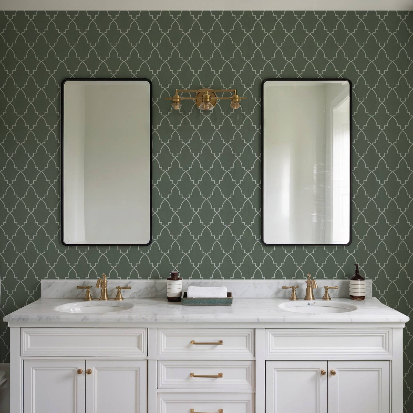 Veer Decor Medina Trellis Green Peel and Stick Wallpaper Abstract Modern Green  Wallpaper - 8228-AO3