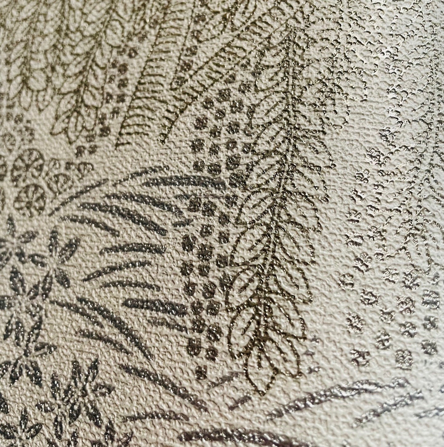 Veer Decor Willow Whisper White Wallpaper Nature Transitional White  Wallpaper - 8249-AF1