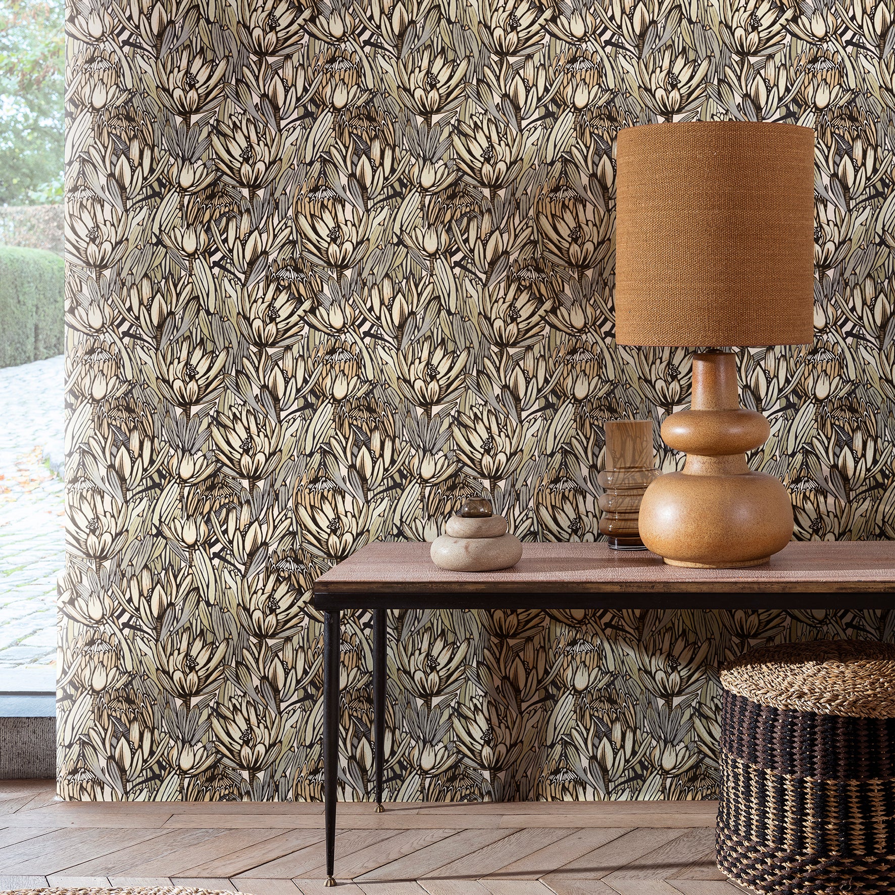 Bold botanical wallpaper with a cream & grey floral pattern.