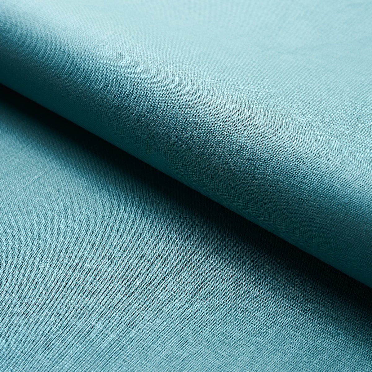 SCHUMACHER  PERFECT BASICS: LINEN LANGE GLAZED LINEN PLAINS PLAINS OCEAN   - 82685