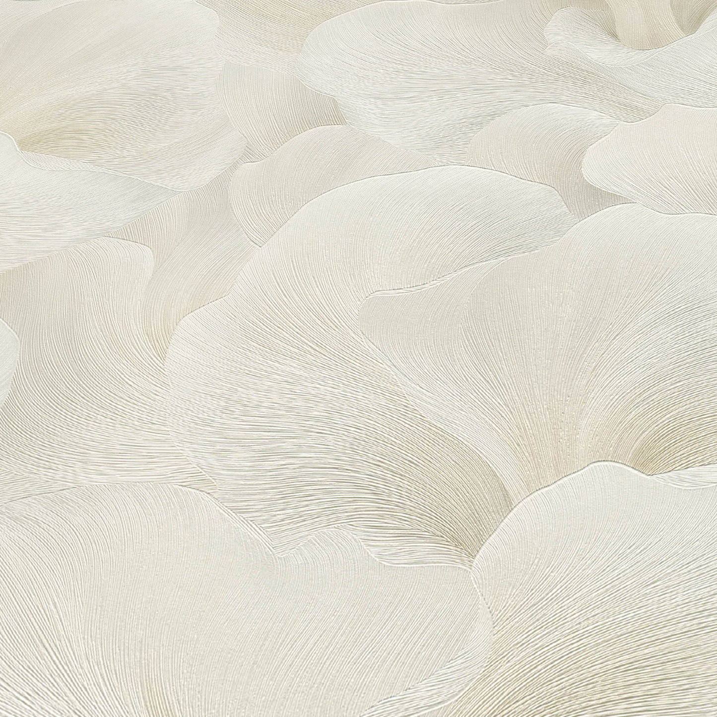 Beige wallpaper with overlapping petal-like waves and fine linear texture; soft, floral-inspired wall decor.