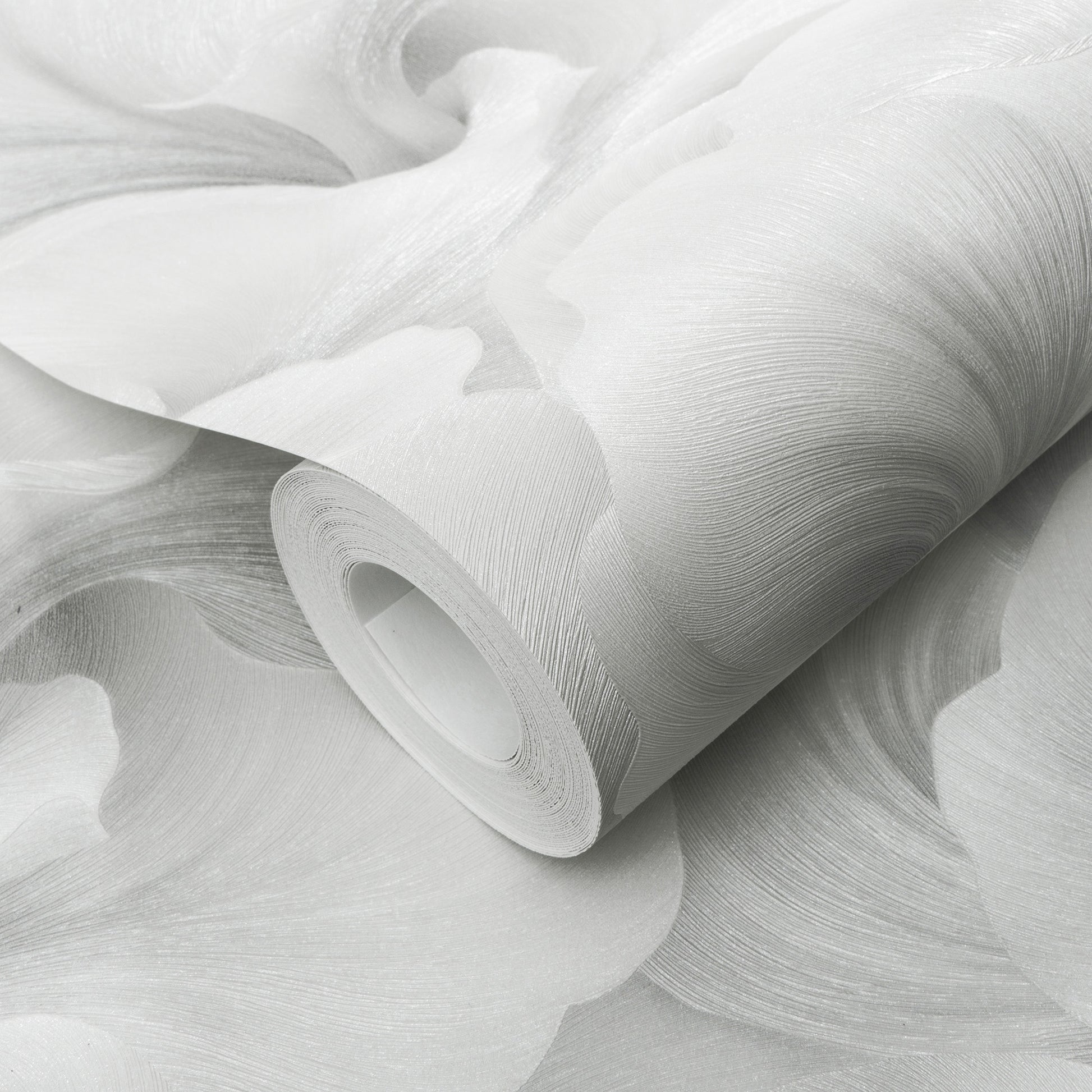 Rolled light gray floral wallpaper with a soft glow pattern; modern wallcovering for living spaces.