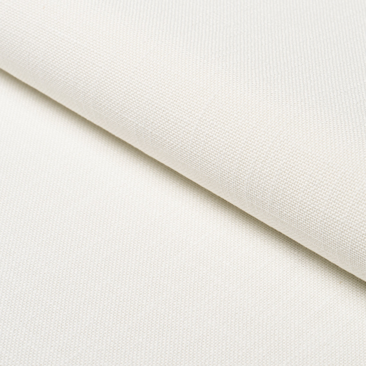 SCHUMACHER  PERFECT BASICS: INDOOR/OUTDOOR SASHA INDOOR/OUTDOOR WOVEN WOVEN WHITE   - 84239