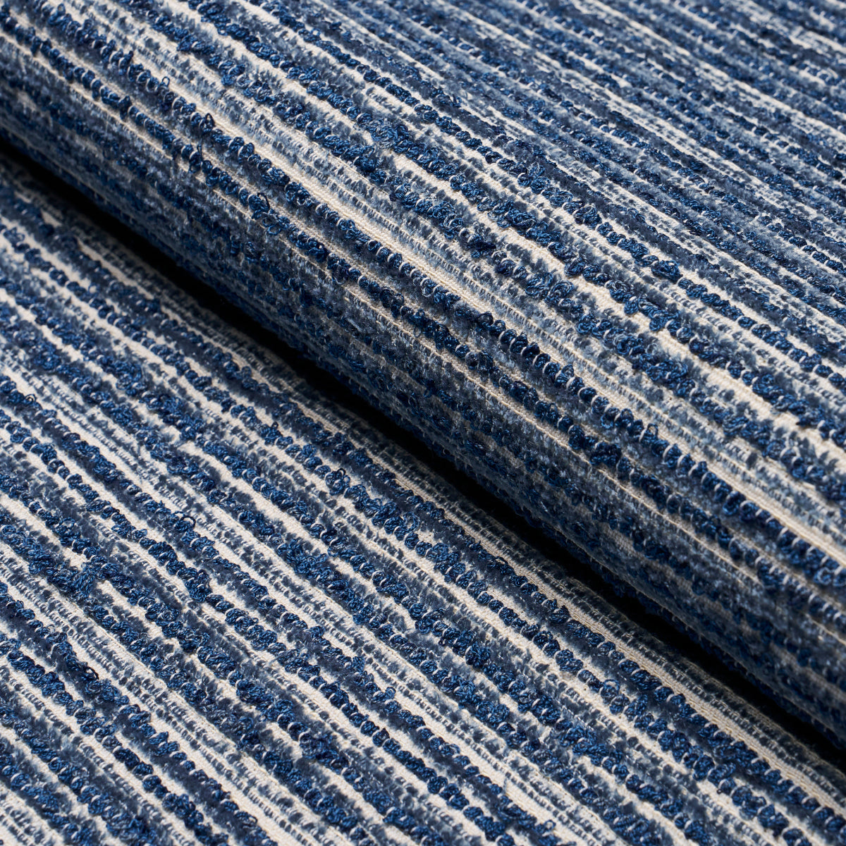 SCHUMACHER  LIVE IT UP! STUCCO TEXTURE INDOOR/OUTDOOR WOVEN WOVEN INDIGO   - 84250